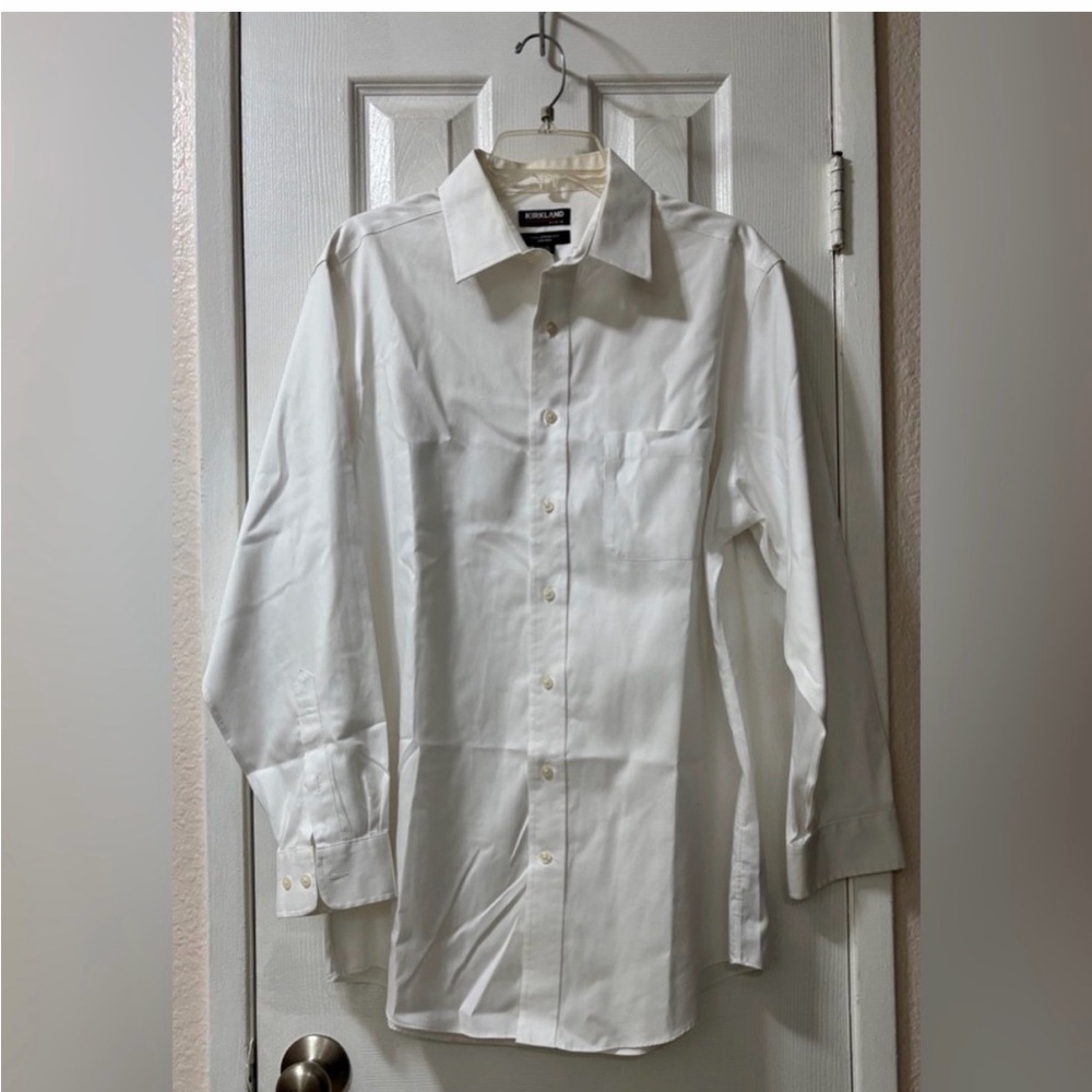 Kirkland Signature Men's Classic White Dress Shirt